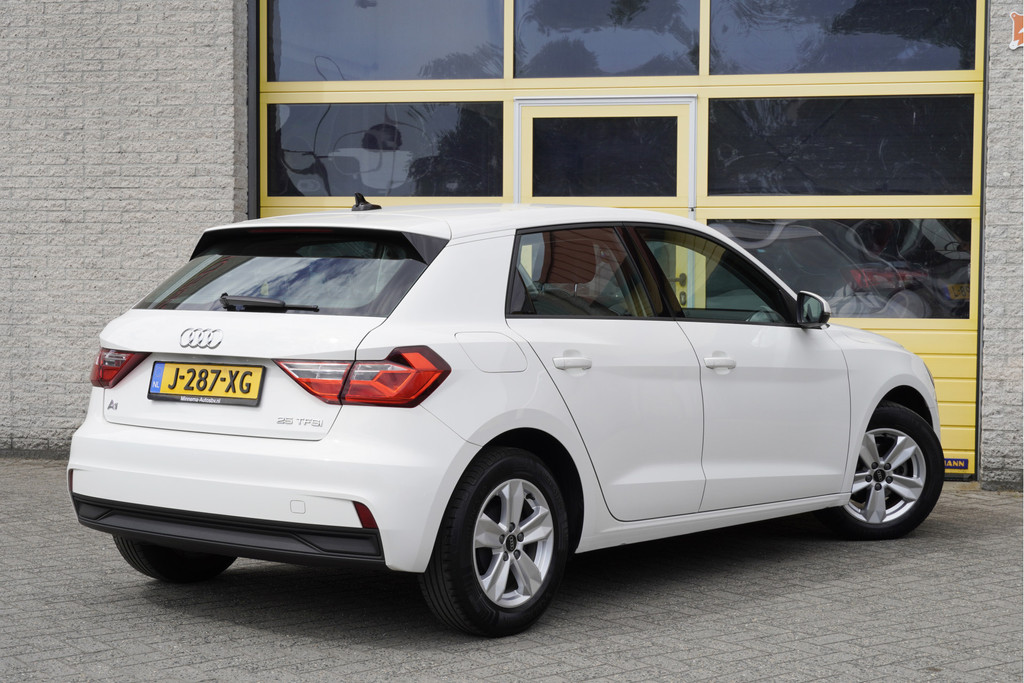 Audi A1 (J287XG) met abonnement