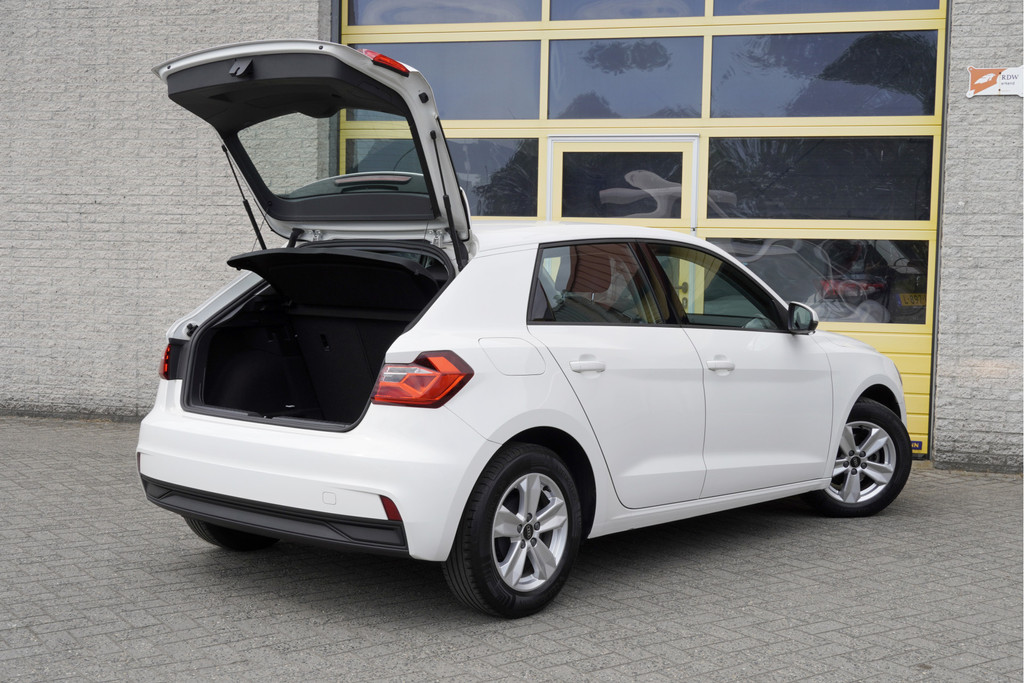 Audi A1 (J287XG) met abonnement