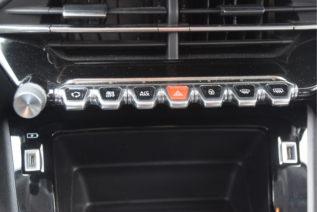 Peugeot 2008 (HFZ11K) met abonnement