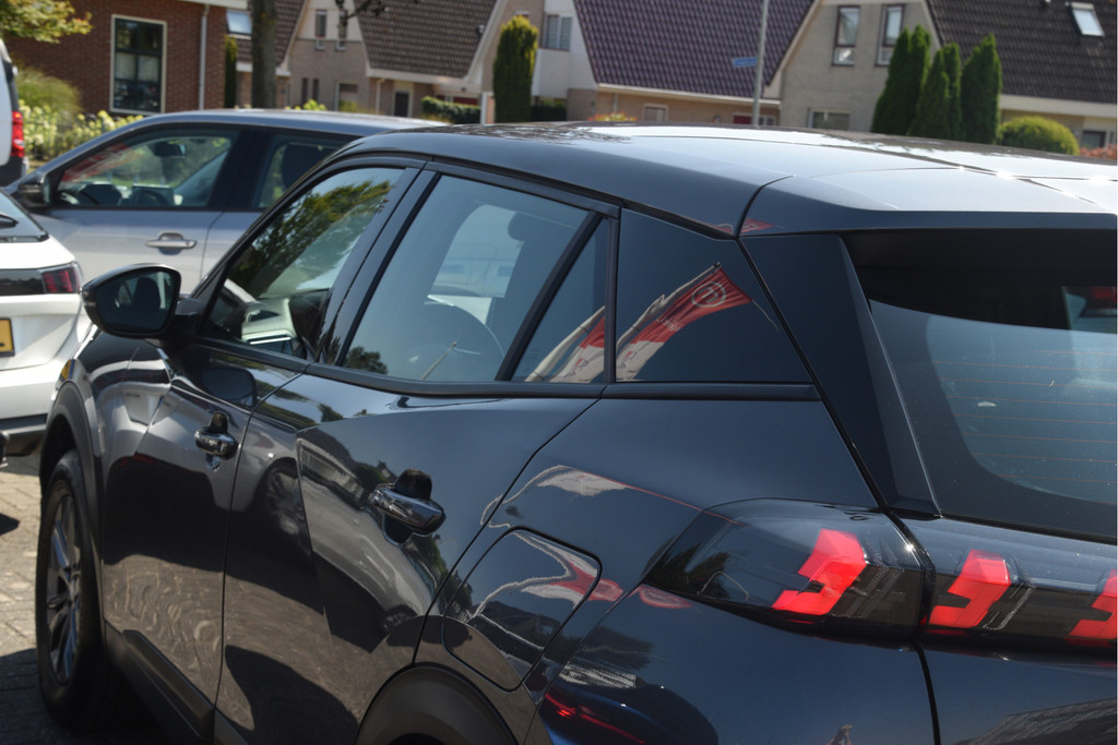 Peugeot 2008 (HFZ11K) met abonnement