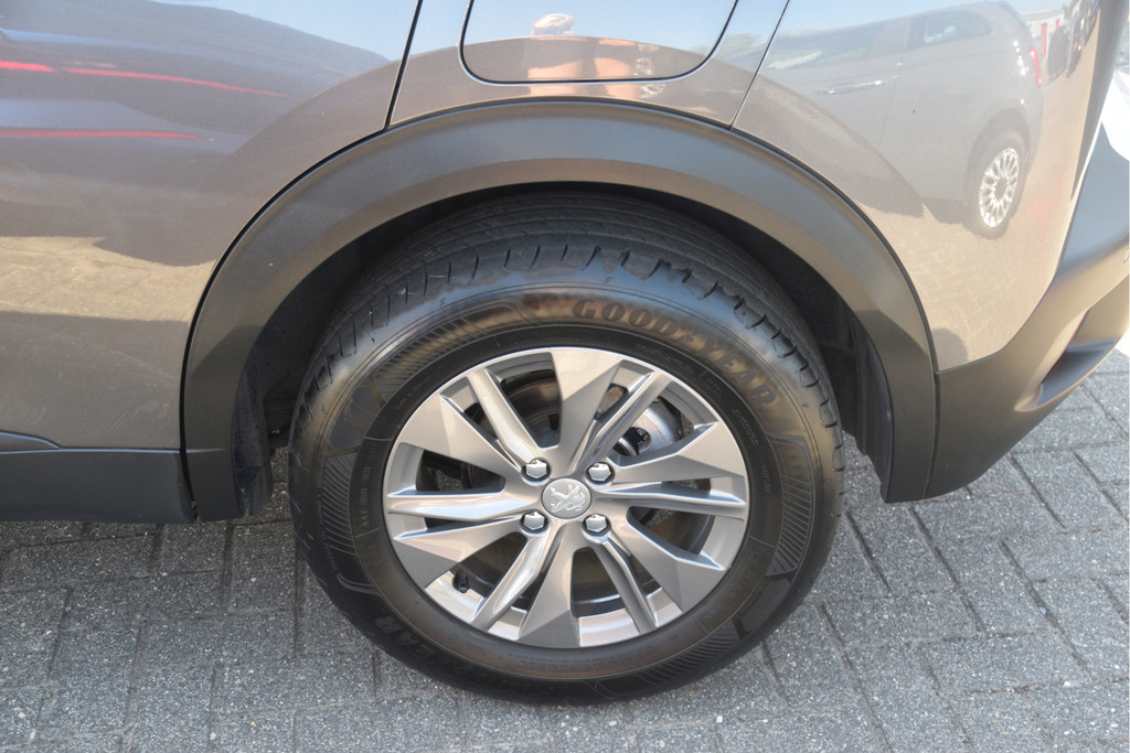 Peugeot 2008 (HFZ11K) met abonnement
