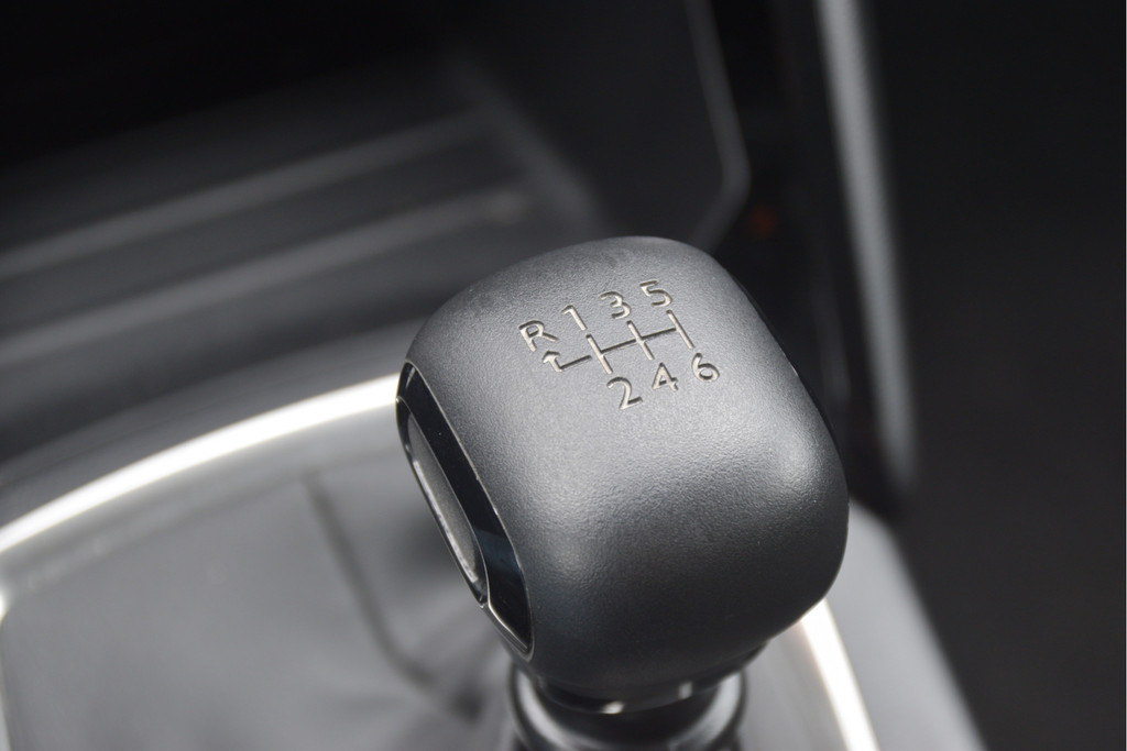 Peugeot 2008 (J256DX) met abonnement