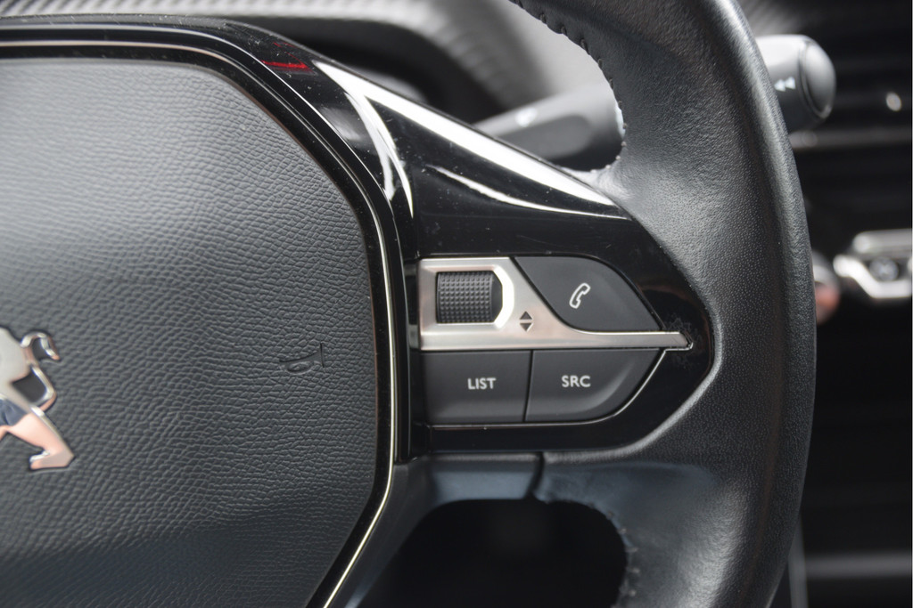 Peugeot 2008 (J256DX) met abonnement