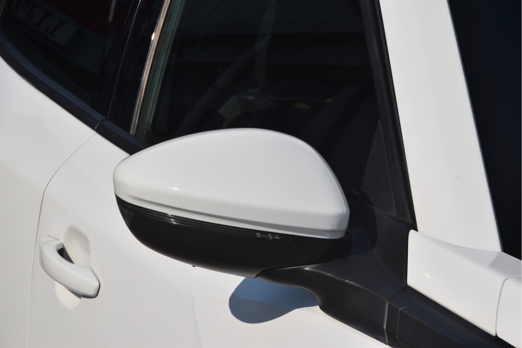 Peugeot 2008 (J256DX) met abonnement