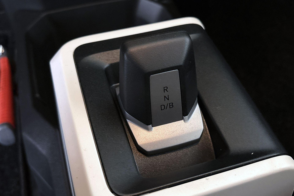 Dacia Spring (JPL13H) met abonnement