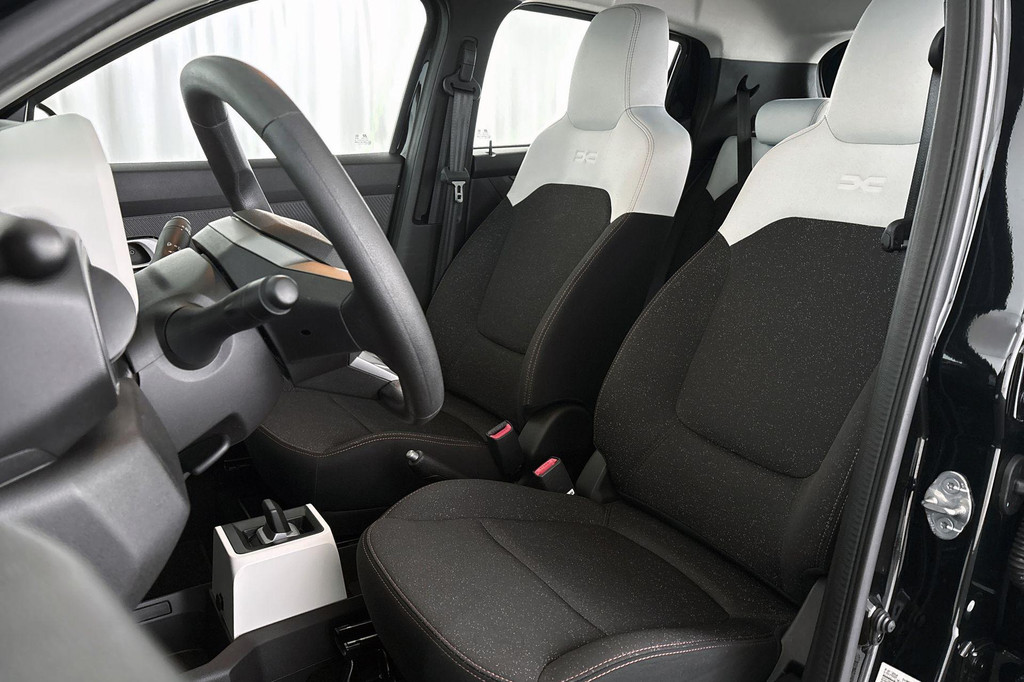 Dacia Spring (JPL13H) met abonnement
