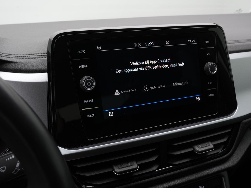 Volkswagen T-Roc (P503XJ) met abonnement