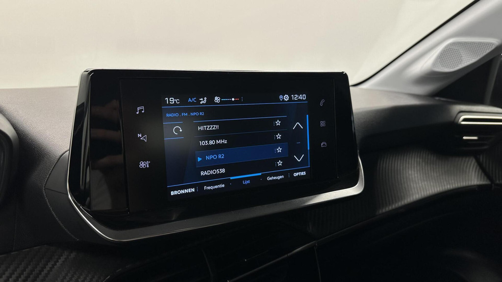 Peugeot 208 (T618BS) met abonnement