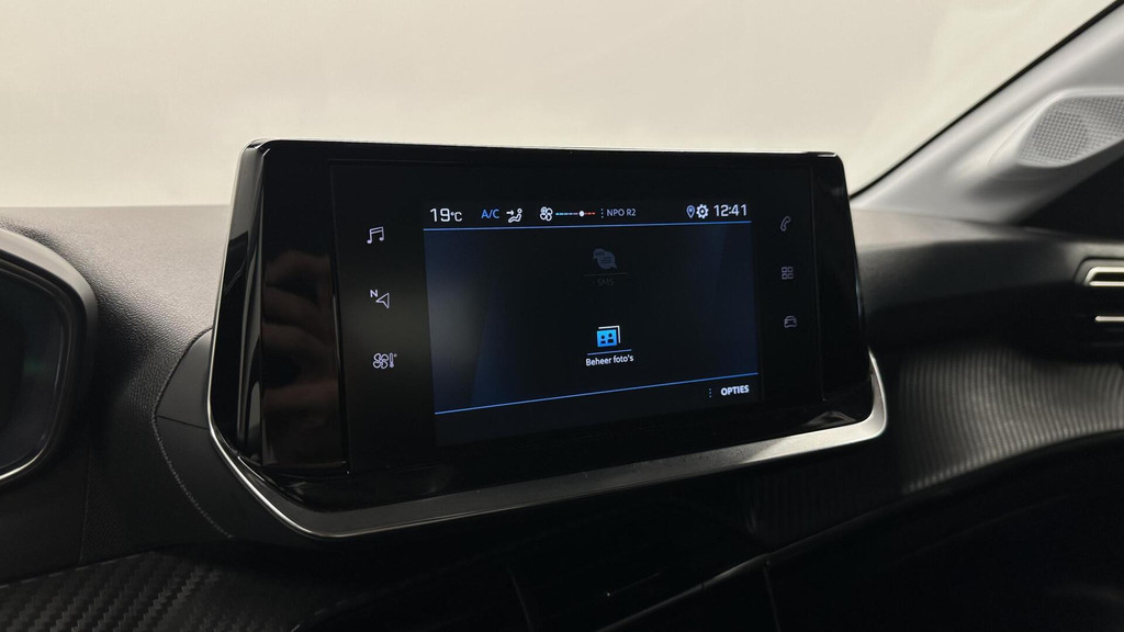 Peugeot 208 (T618BS) met abonnement