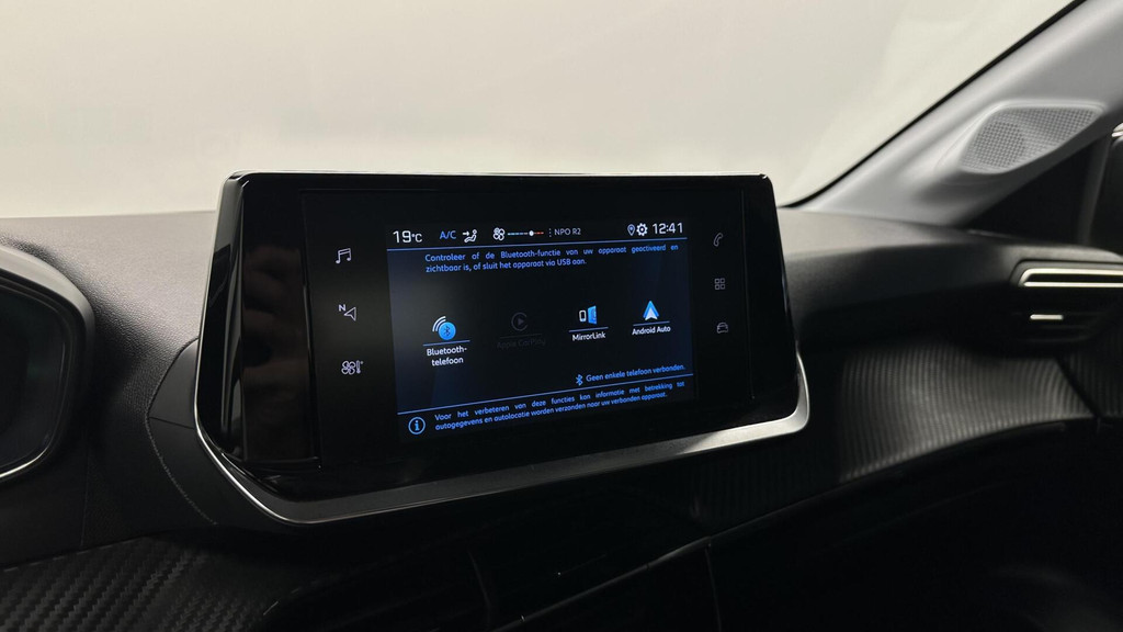 Peugeot 208 (T618BS) met abonnement