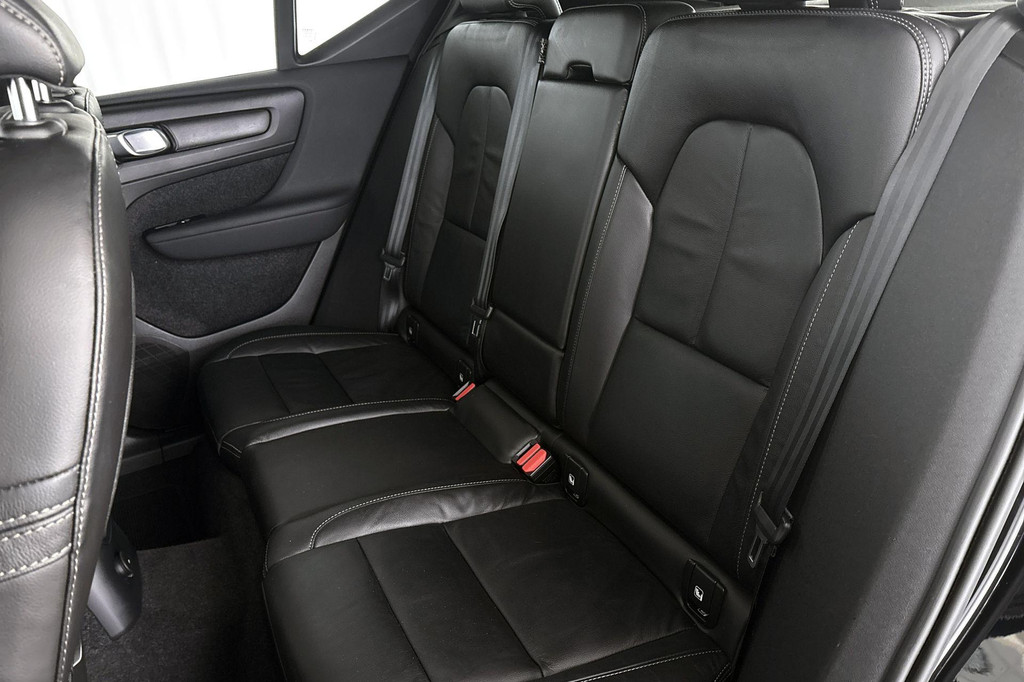 Volvo XC40 (P752HJ) met abonnement
