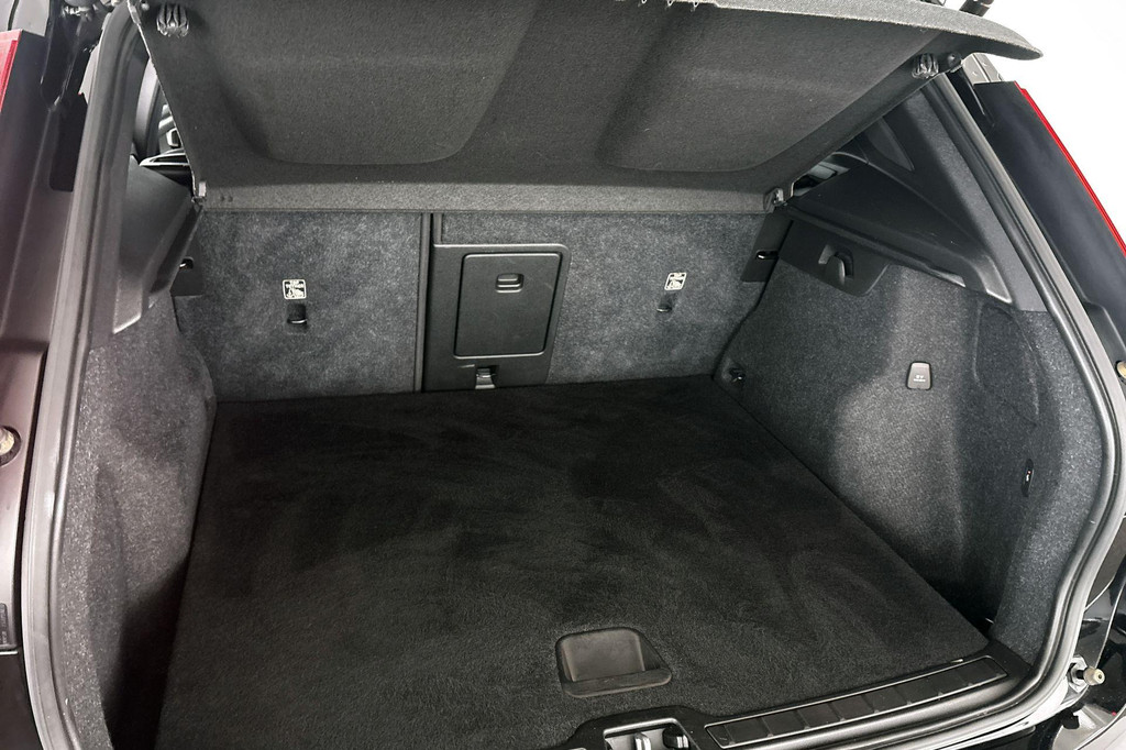 Volvo XC40 (P752HJ) met abonnement