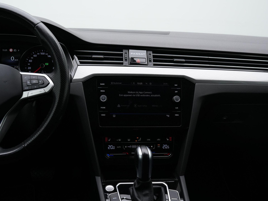 Volkswagen Passat (KKZ90N) met abonnement