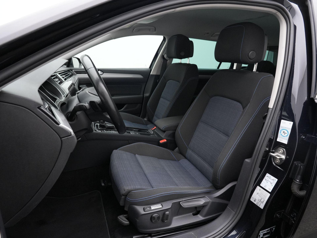 Volkswagen Passat (KKZ90N) met abonnement