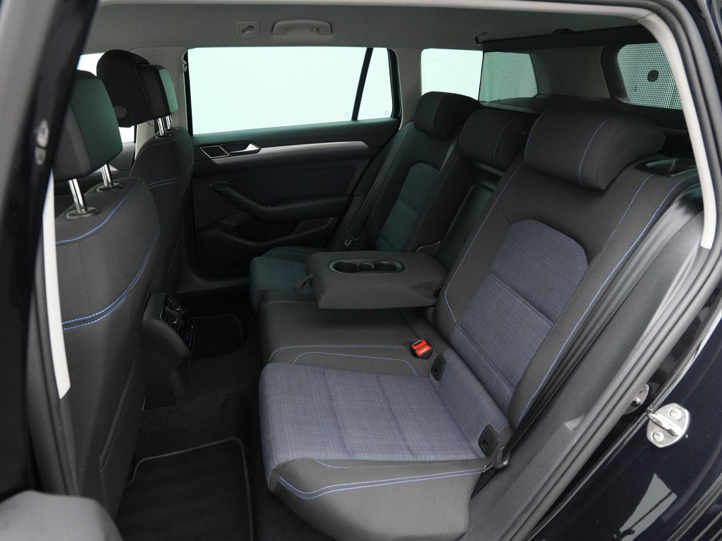 Volkswagen Passat (KKZ90N) met abonnement
