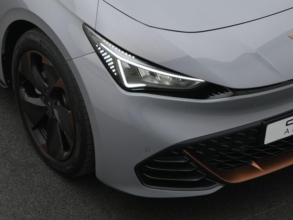 CUPRA Born (N211VJ) met abonnement