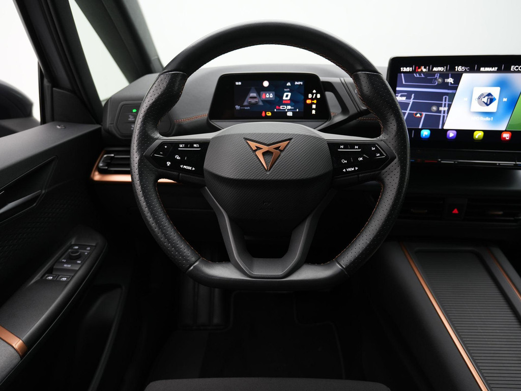 CUPRA Born (N211VJ) met abonnement