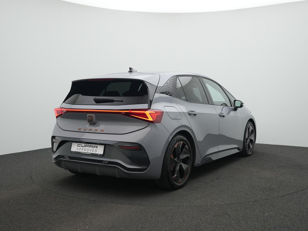 CUPRA Born (N211VJ) met abonnement