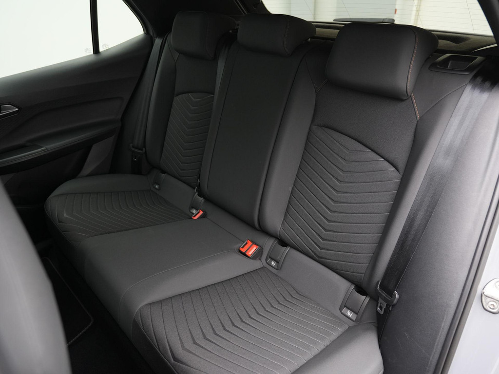 CUPRA Born (N211VJ) met abonnement