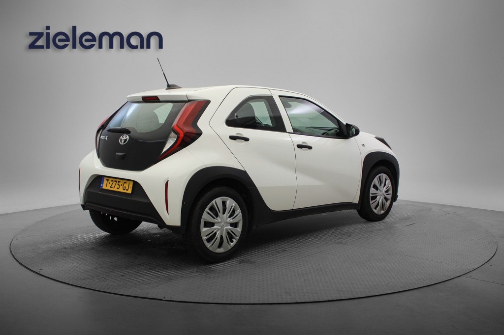 Toyota Aygo X (T275GJ) met abonnement