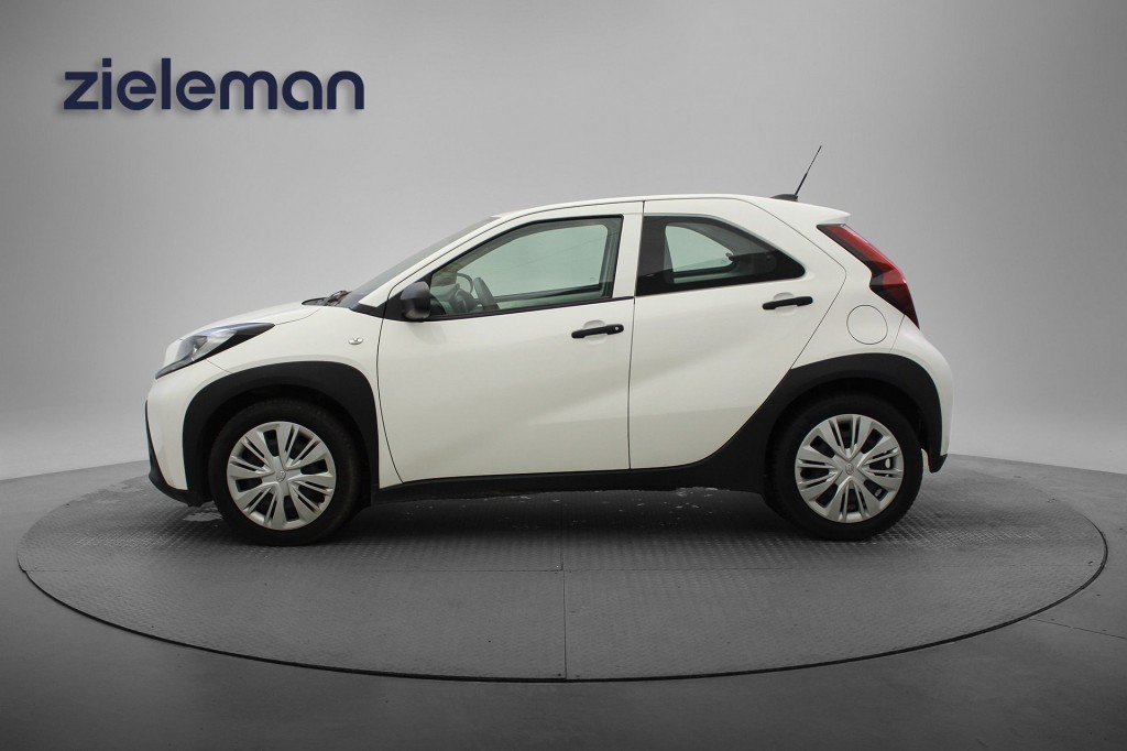 Toyota Aygo X (T275GJ) met abonnement