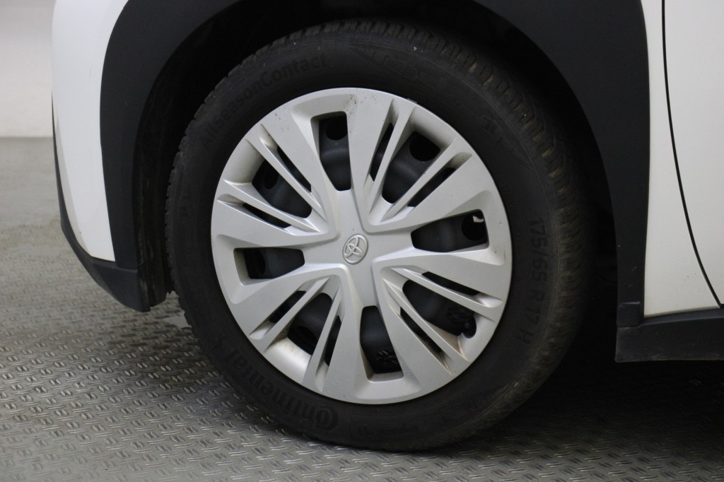Toyota Aygo X (T275GJ) met abonnement