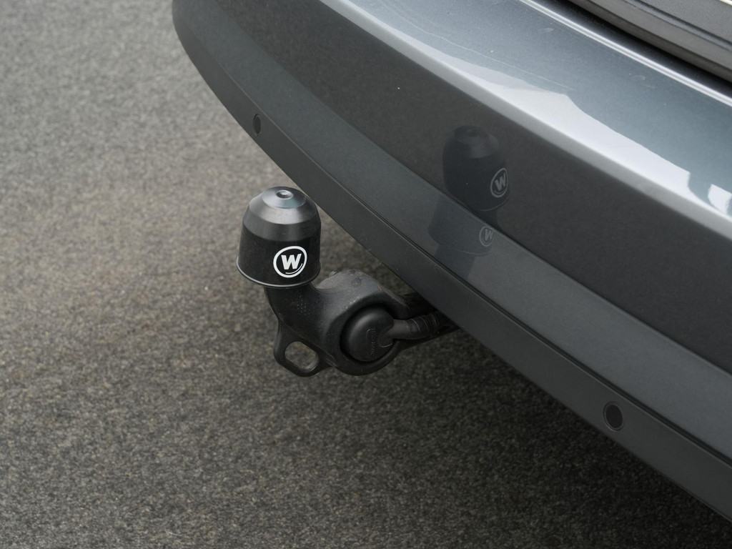 ŠKODA Superb (S549JK) met abonnement