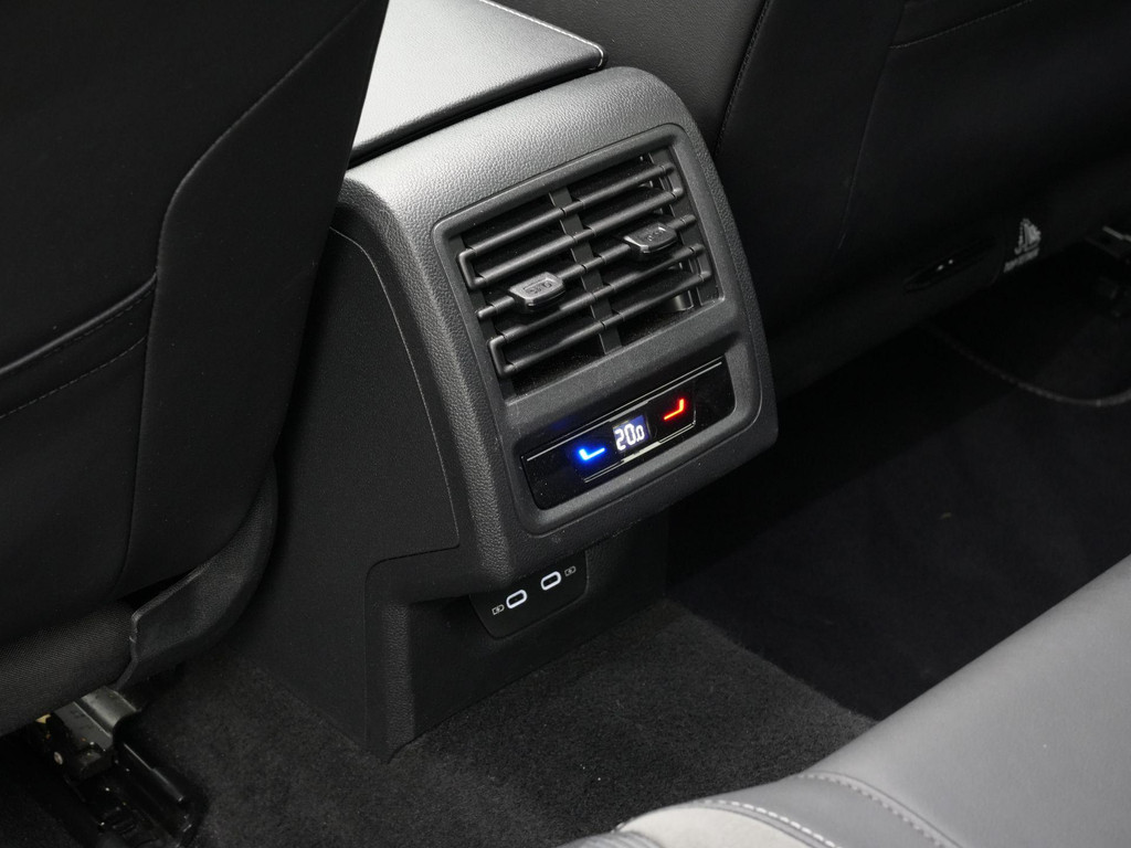 Volkswagen Golf (X546NZ) met abonnement
