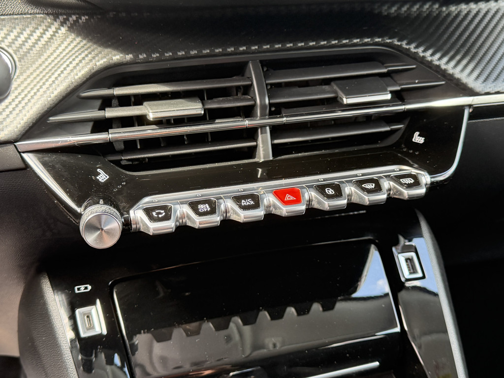 Peugeot e-2008 (N022GB) met abonnement