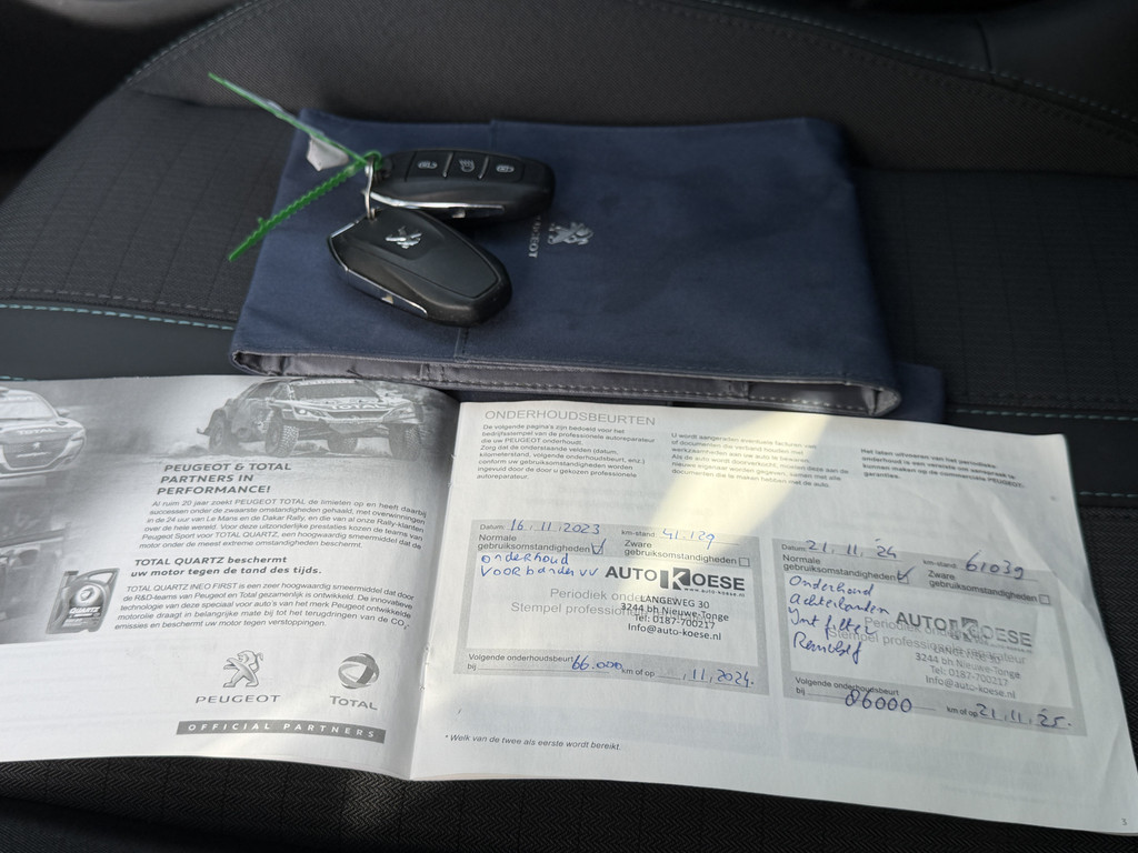 Peugeot e-2008 (N022GB) met abonnement