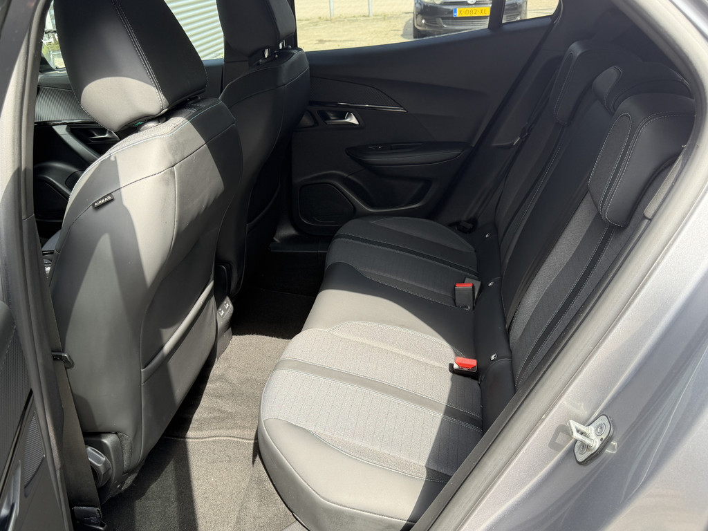 Peugeot e-2008 (N022GB) met abonnement