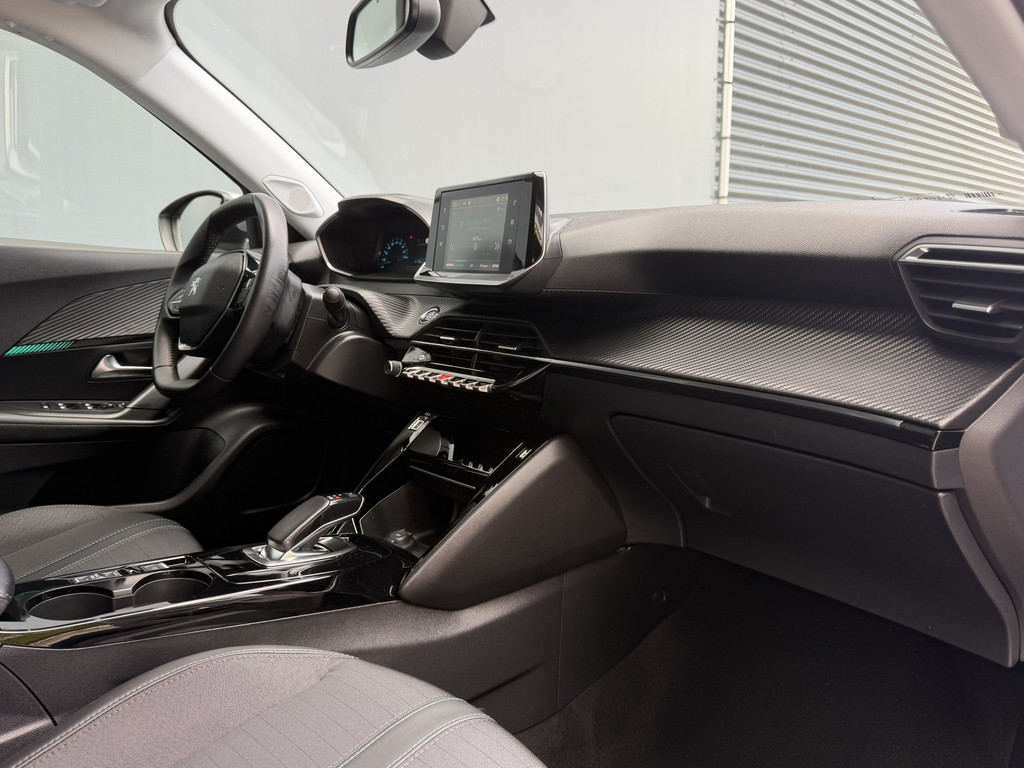Peugeot e-2008 (N022GB) met abonnement