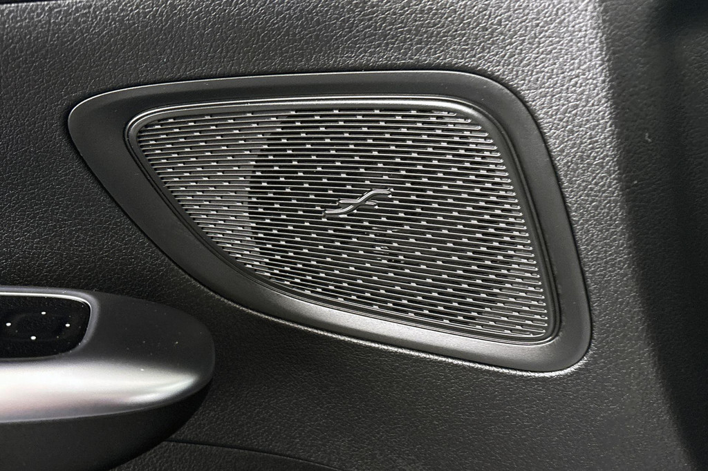 Mercedes-Benz C-Klasse (P544RP) met abonnement