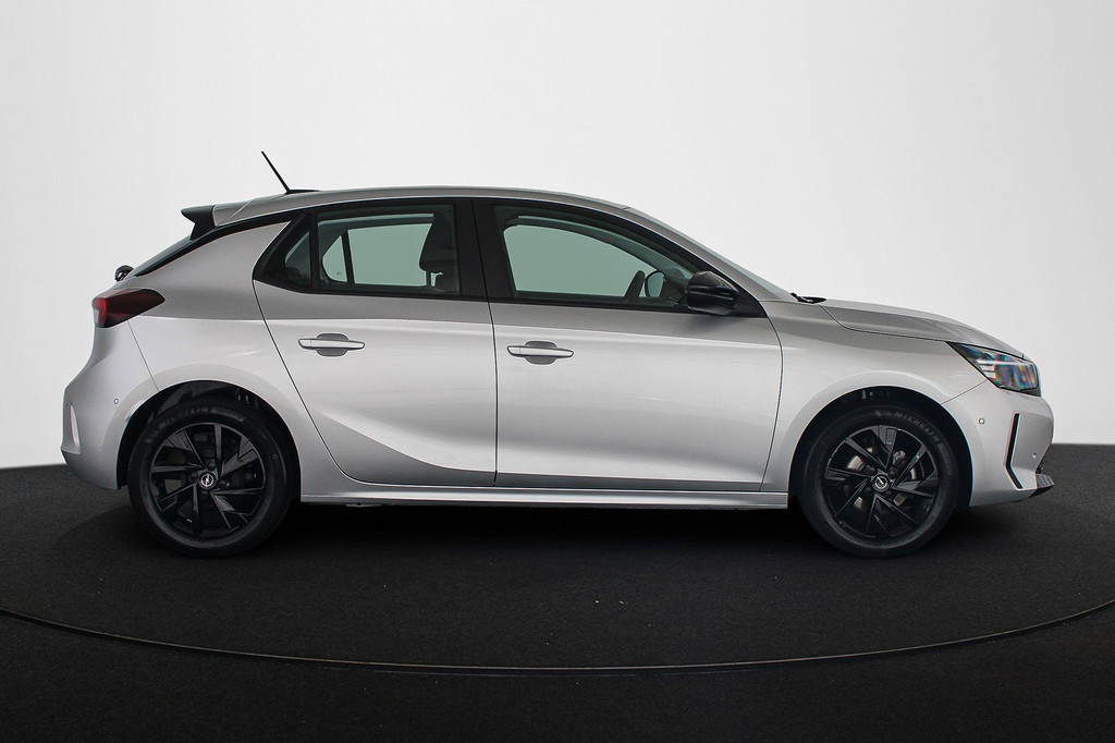 Opel Corsa (GHP62J) met abonnement
