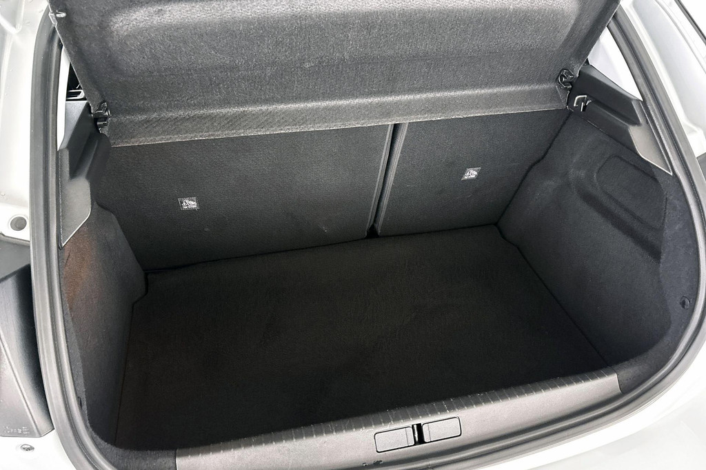 Opel Corsa (GHP62J) met abonnement