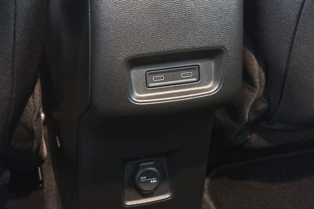 Opel Frontera (JSK95B) met abonnement