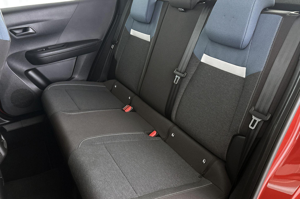 Opel Frontera (JVN86L) met abonnement