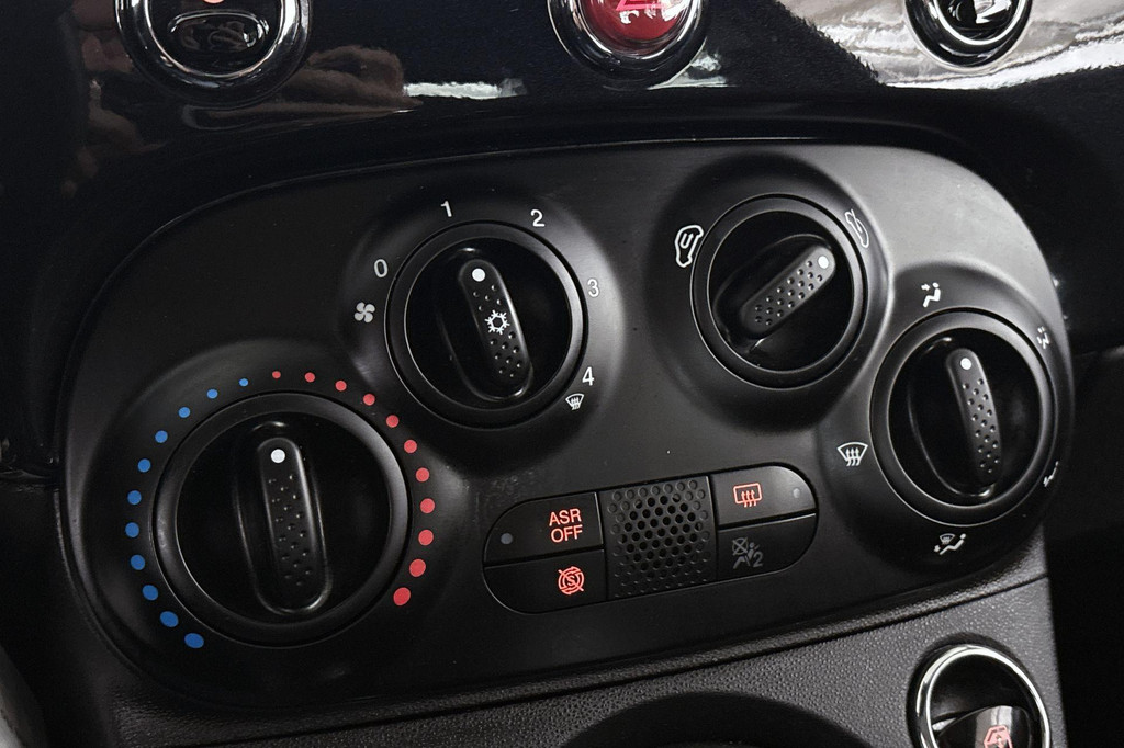Fiat 500 (Z990PN) met abonnement