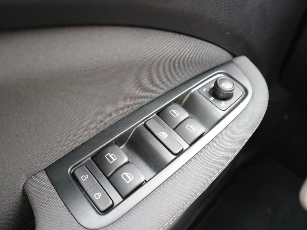 Leapmotor T03 (KJN91T) met abonnement
