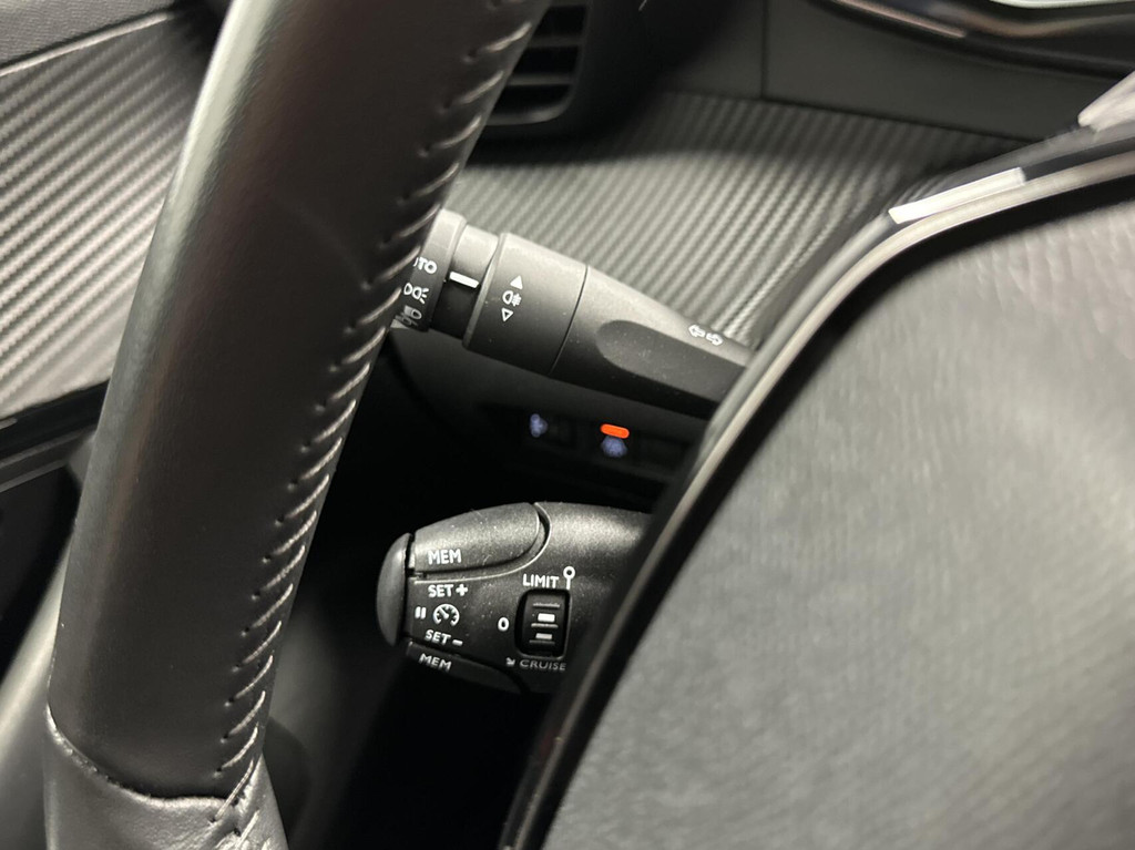 Peugeot 2008 (L222DB) met abonnement