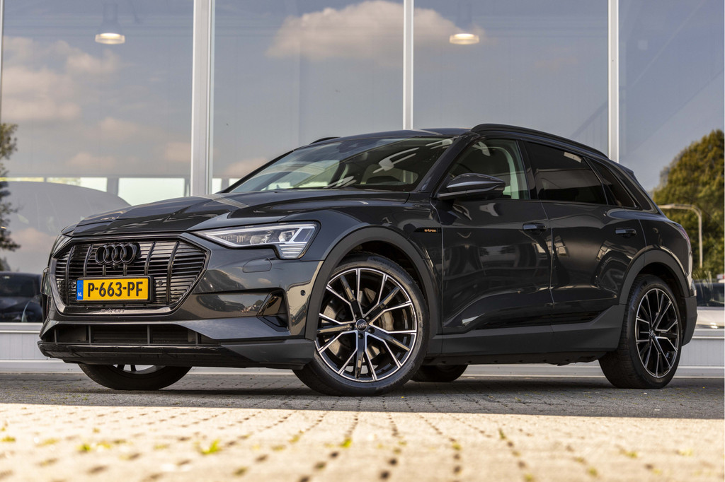 Audi e-tron (P663PF) met abonnement