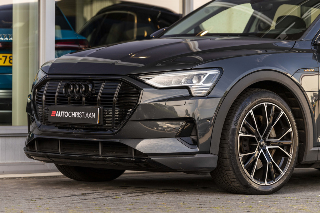 Audi e-tron (P663PF) met abonnement