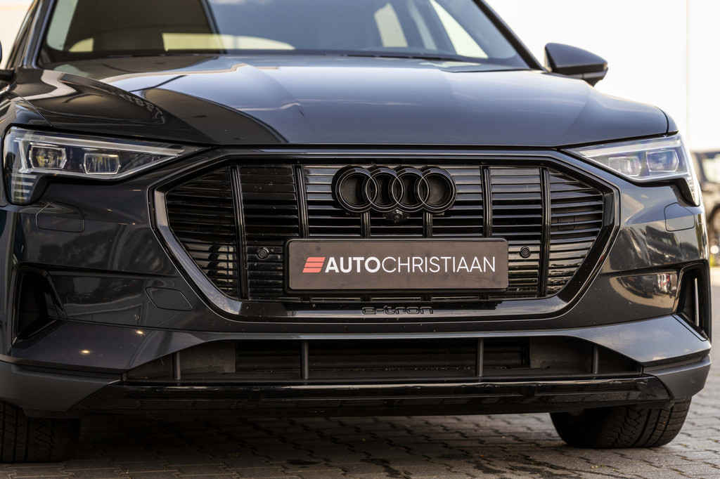 Audi e-tron (P663PF) met abonnement
