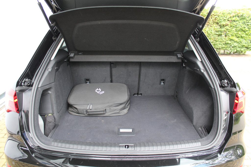 Audi Q3 (KLH51S) met abonnement