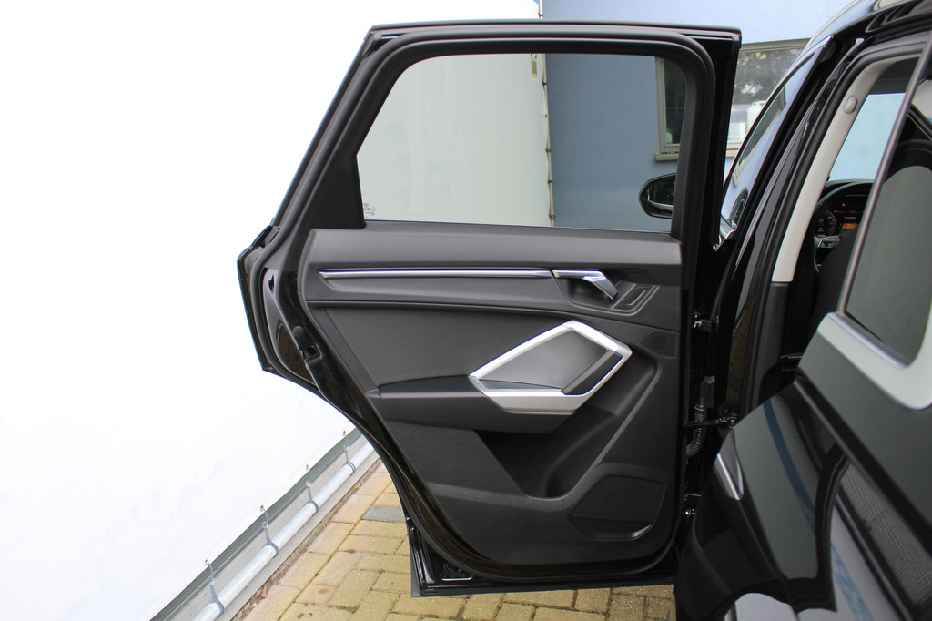 Audi Q3 (KLH51S) met abonnement