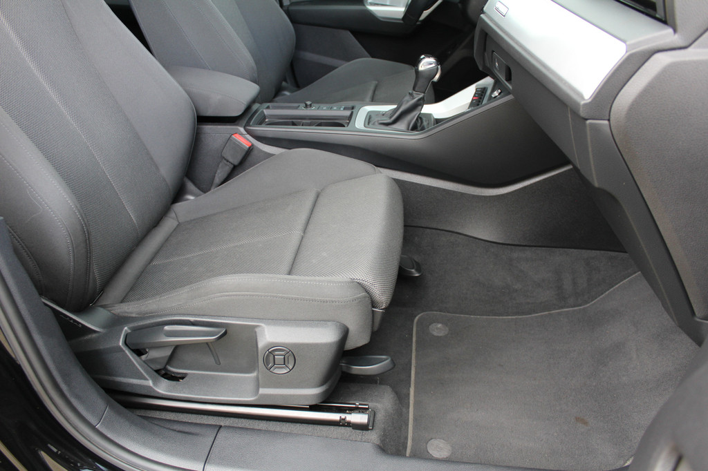 Audi Q3 (KLH51S) met abonnement