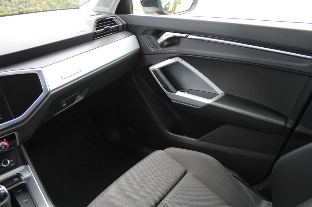Audi Q3 (KLH51S) met abonnement