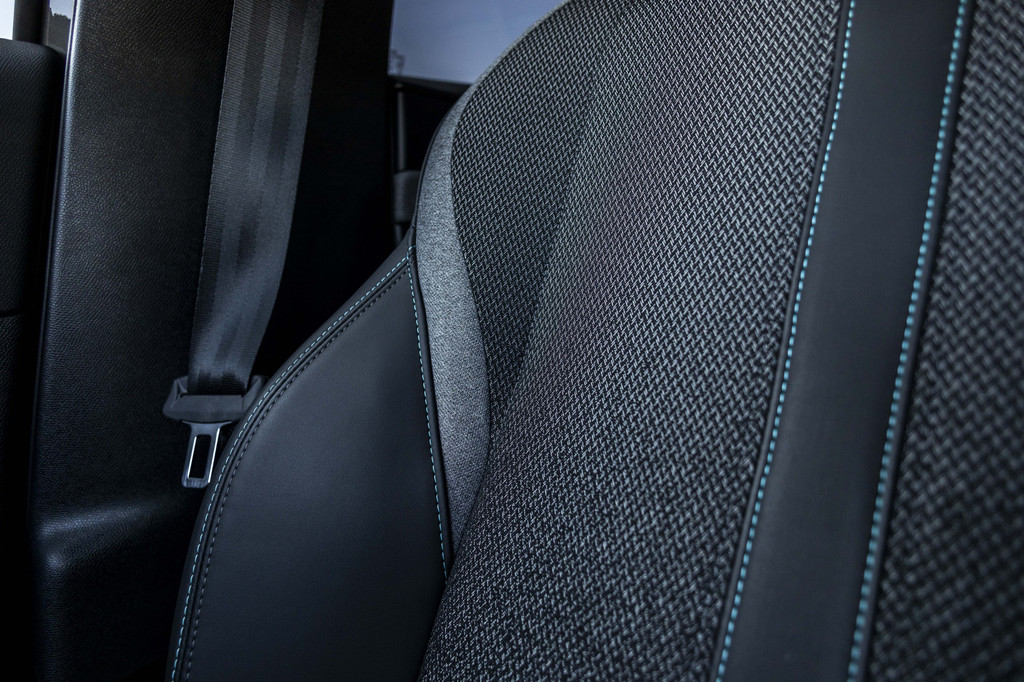 Peugeot 408 (HJG29J) met abonnement