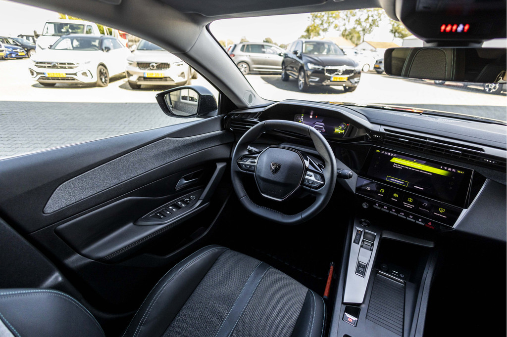 Peugeot 408 (HJG29J) met abonnement