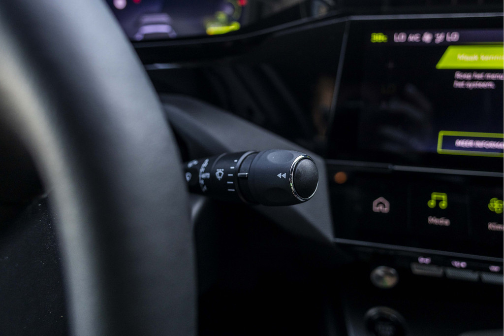 Peugeot 408 (HJG29J) met abonnement